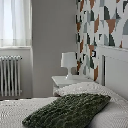 - La Corte Dei Mercanti - Centro Storico Stresa