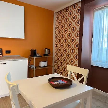 - La Corte Dei Mercanti - Centro Storico Apartamento *