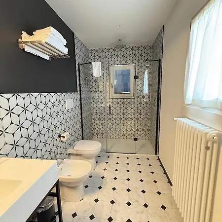Apartamento La Corte Dei Mercanti By Stresahome - Centro Storico *