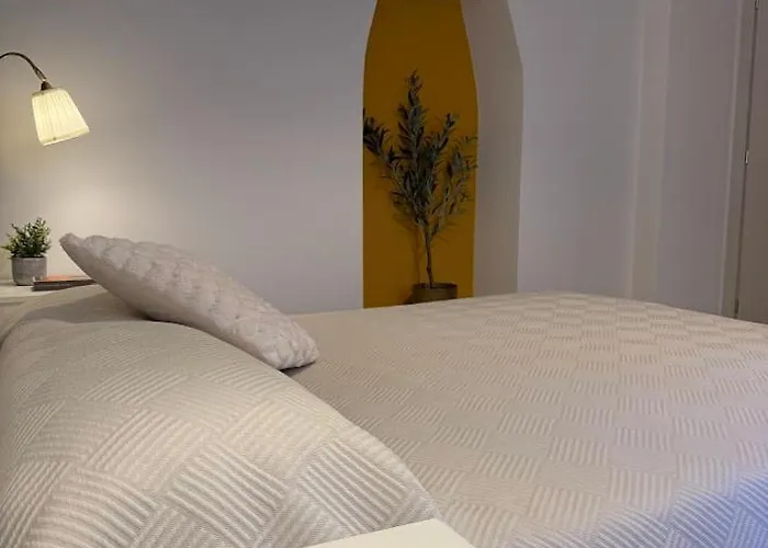 - La Corte Dei Mercanti - Centro Storico Appartamento Stresa