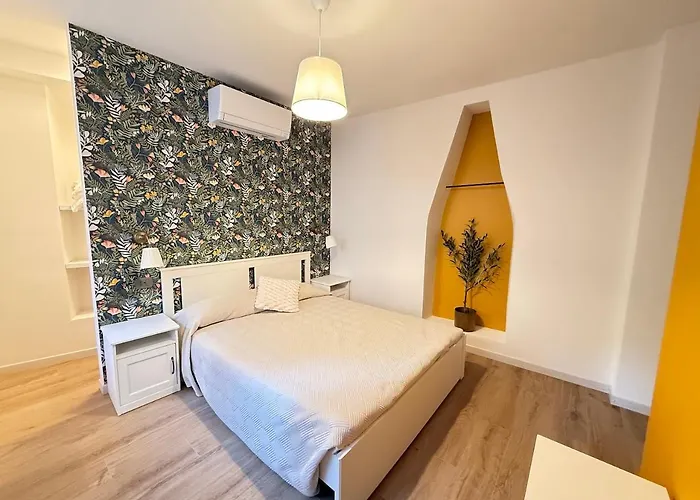 - La Corte Dei Mercanti - Centro Storico アパート ストレーザ