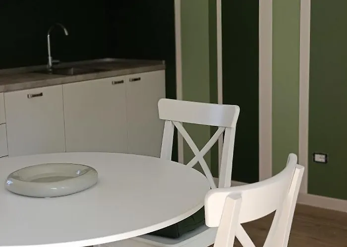 - La Corte Dei Mercanti - Centro Storico Appartamento Stresa