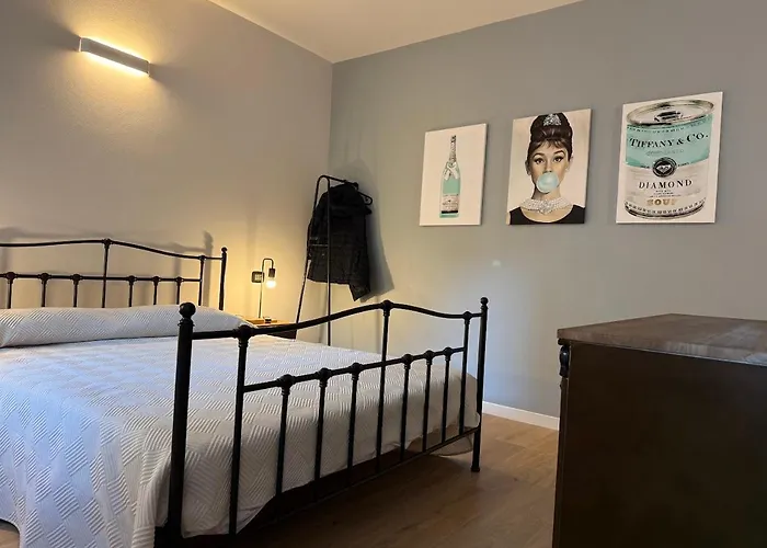 - La Corte Dei Mercanti - Centro Storico * ストレーザ