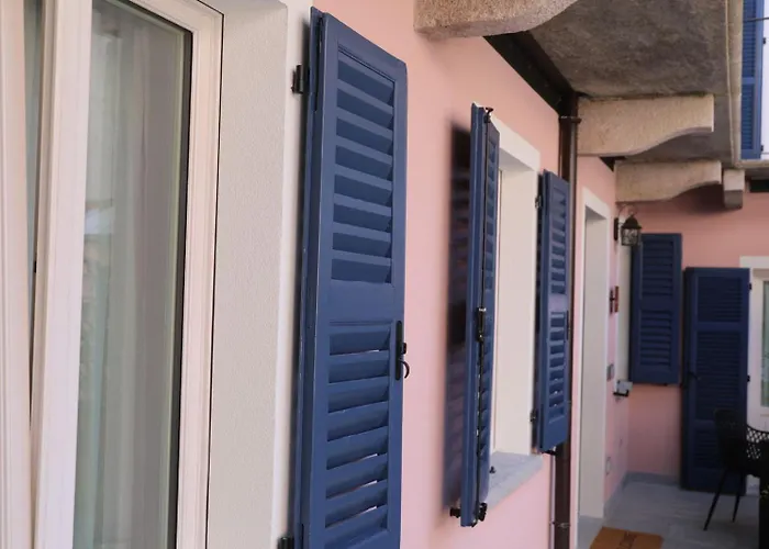 - La Corte Dei Mercanti - Centro Storico Apartment