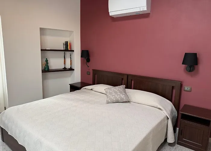 - La Corte Dei Mercanti - Centro Storico Apartment Stresa